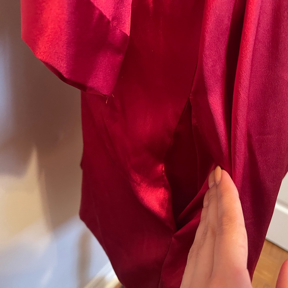 Ruby Red Satin Victoria’s Secret Robe - Picture 6 of 6